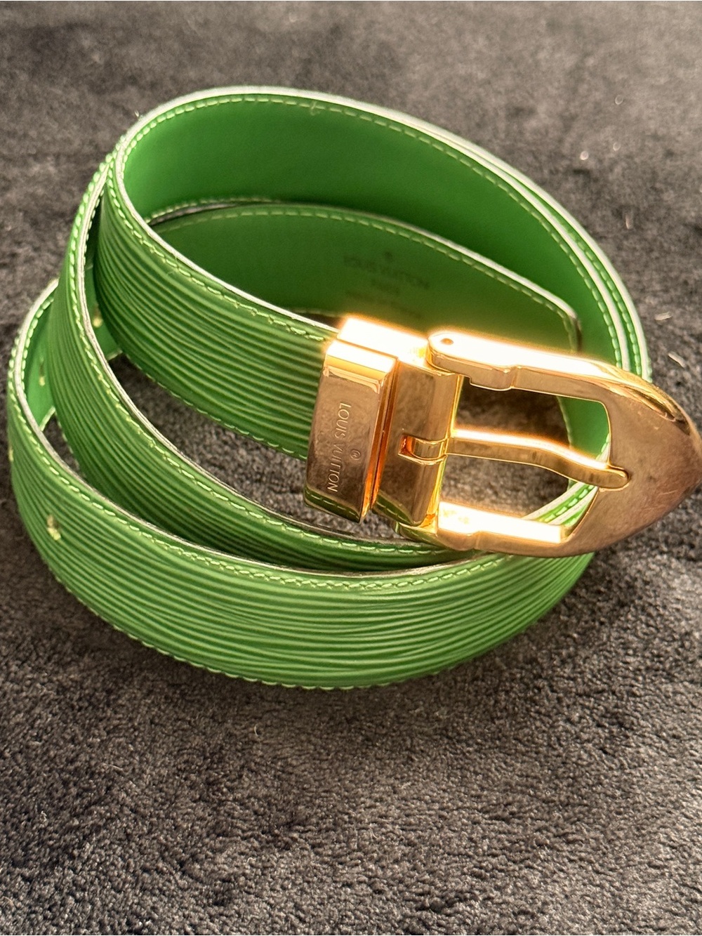 Louis Vuitton LV 1996 Vintage Epi Ceinture Classic Belt Borneo Green Brass